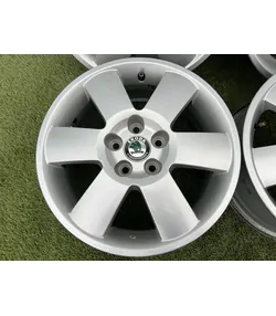 5x100 15" Skoda gyári alufelni 6Jx15h2 ET43 3