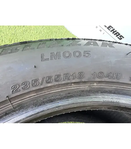 235/55 R18 Bridgestone Blizzak LM005 téli gumi 5mm - Mobil Gumis 5