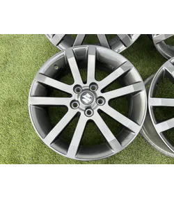5x114.3 17" Suzuki gyári alufelni 6,5Jx17h2 ET45 3