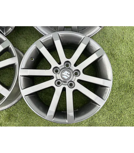 5x114.3 17" Suzuki gyári alufelni 6,5Jx17h2 ET45 4