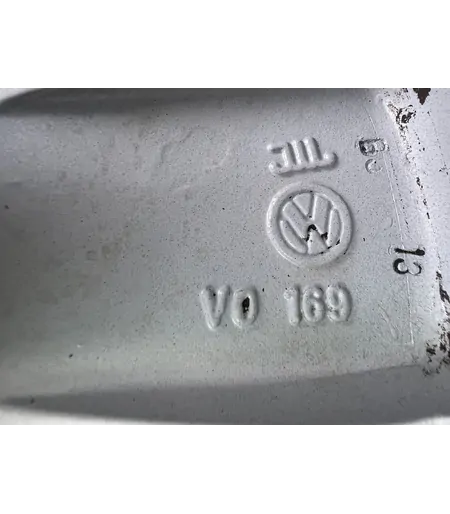 5x112 16" Volkswagen gyári alufelni 6,5Jx16h2 ET42 8