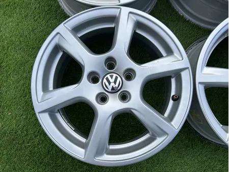 5x100 15" Volkswagen gyári alufelni 6Jx15h2 ET40 2