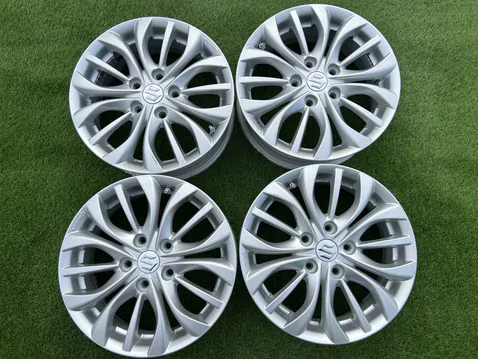 5x114.3 16" Suzuki gyári alufelni + TPMS szenzor 6Jx16h2 ET50