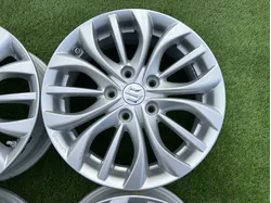 5x114.3 16" Suzuki gyári alufelni + TPMS szenzor 6Jx16h2 ET50 4