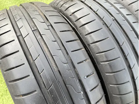 185/60 R15 Dunlop SportBluResponse nyári gumi 5,5-6mm 2