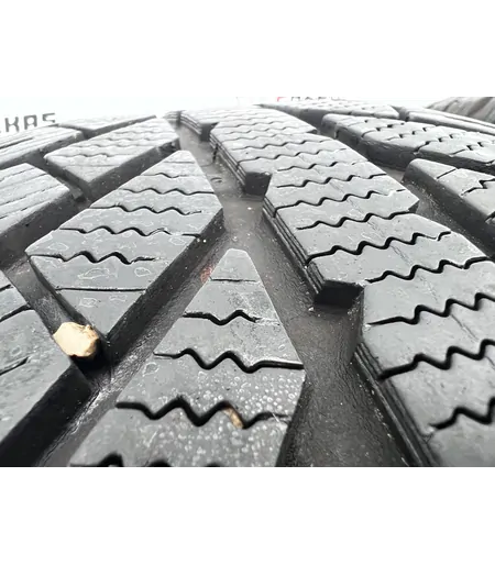 215/60 R16 Semperit Master Grip 2 téli gumi 5,5mm 4