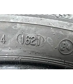215/60 R16 Semperit Master Grip 2 téli gumi 5,5mm 5