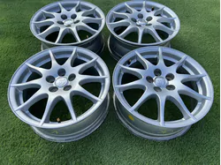 5x100 16" Toyota gyári alufelni 6,5Jx16h2 ET45 6