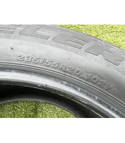 235/55 R20 Bridgestone Dueler H/L nyári gumi 6mm 6