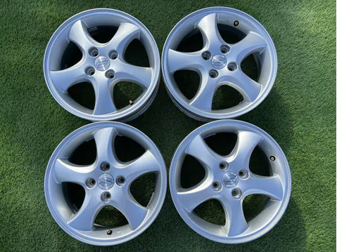 4x100 15" Suzuki gyári alufelni 5Jx15h2 ET45