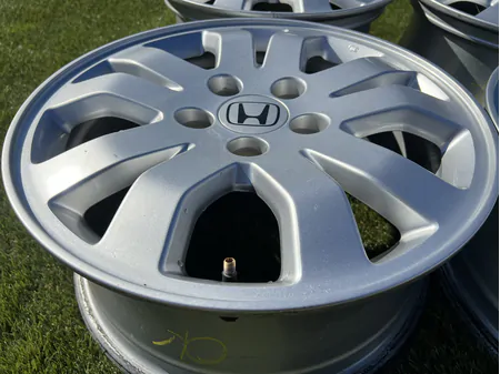 5x114.3 16" Honda gyári alufelni 6,5Jx16h2 ET50 7