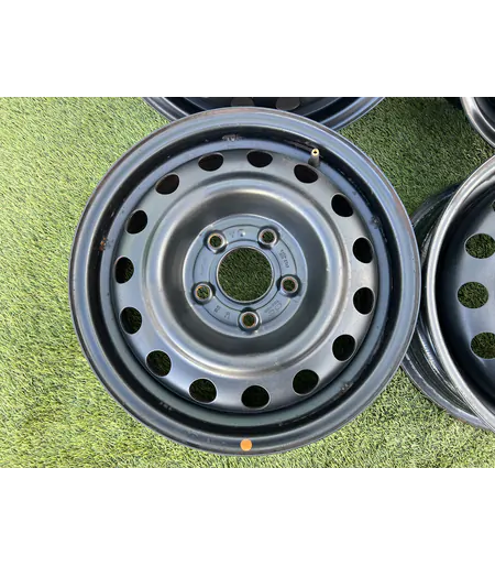 5x114.3 15" Hyundai,Kia gyári lemezfelni 5,5Jx15h2 ET47 - Mobil Gumis 2