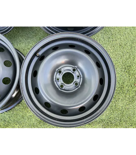 4x100 15" Renault gyári lemezfelni 6Jx15h2 ET40 3