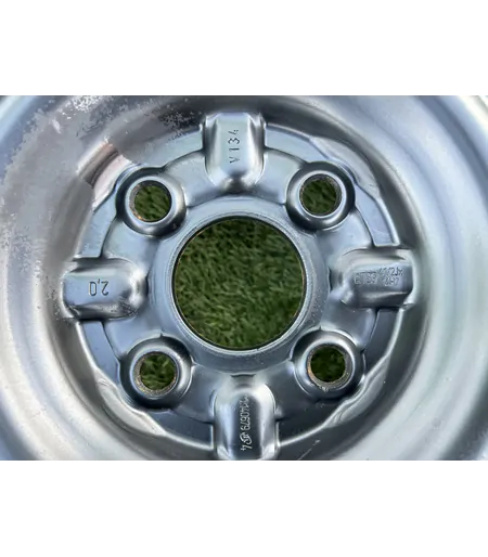 4x100 14" Toyota gyári lemezfelni 4,5Jx14h2 ET39 6