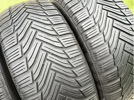 215/65 R16 Michelin Alpin 6 téli gumi 5mm 3