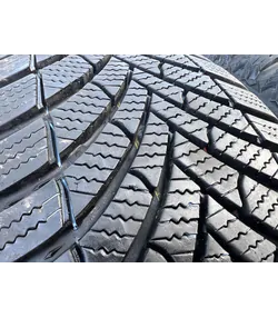 205/55 R16 Semperit Speed Grip 5 téli gumi 6,5-7mm 4