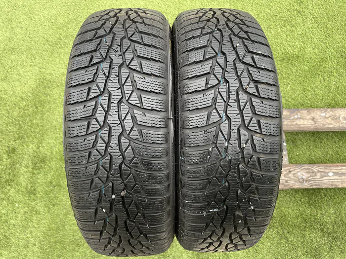 185/65 R15 Nokian WR D4 téli gumi 6,5mm alapértelmezett kép