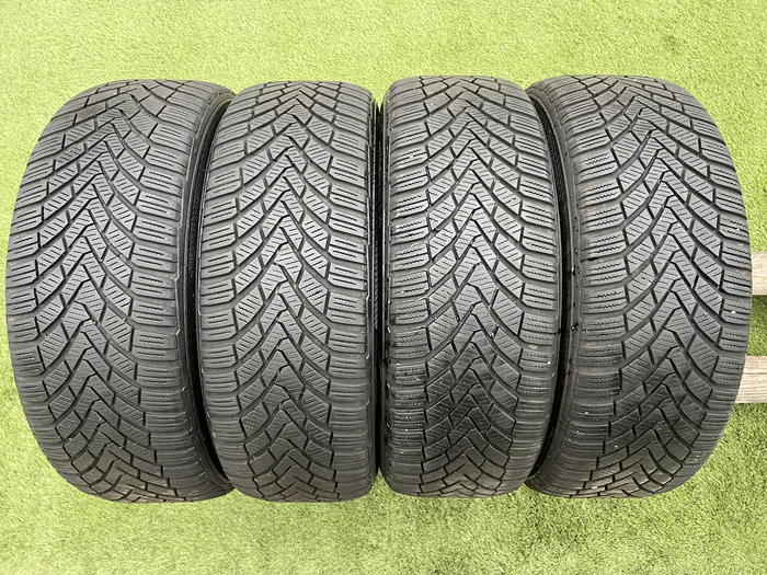 205/55 R16 Continental ContiWinterContact TS850 téli gumi 5-5,5mm alapértelmezett kép