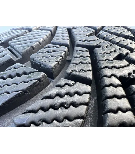 195/55 R16 Goodyear UltraGrip 9 téli gumi 7mm 4