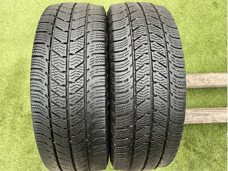 215/70 R15C Semperit Van-Grip 3 téli gumi 6mm