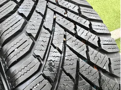 185/65 R15 Continental WinterContact TS860 téli gumi 7mm 3