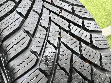 185/65 R15 Continental WinterContact TS860 téli gumi 7mm 3