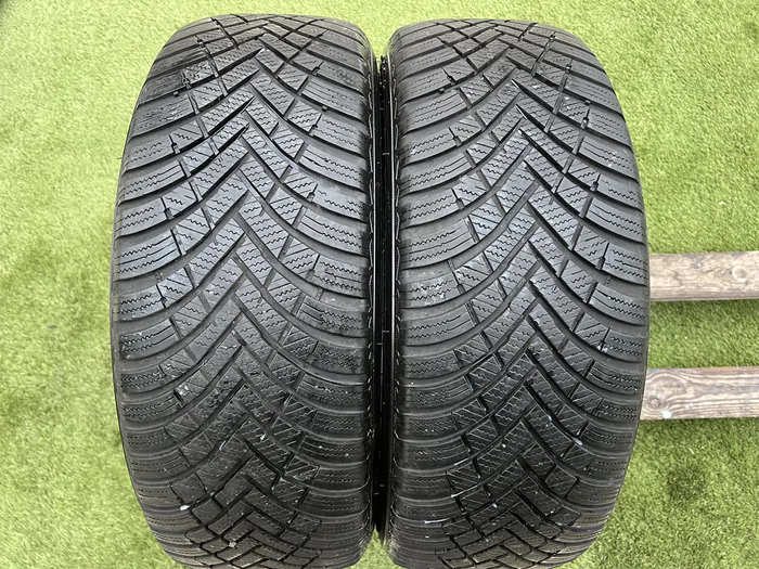 225/55 R17 Hankook Winter I’Cept RS 3 téli gumi 6mm alapértelmezett kép