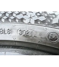 235/55 R18 Continental WinterContact TS870P téli gumi 5,5mm - Mobil Gumis 6