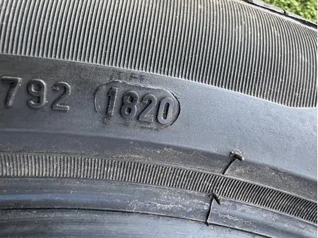 245/45 R18 Pirelli Cinturato P7 nyári gumi mm 5