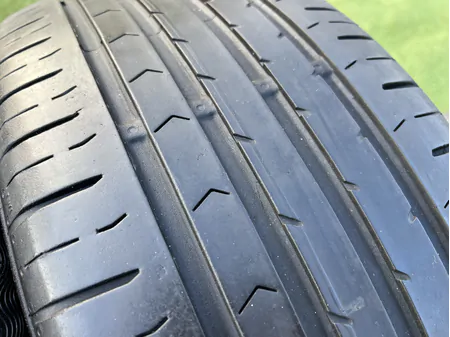 205/55 R16 Continental ContiPremiumContact 5 nyári gumi 5mm 3