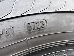 215/65 R16C Semperit Van-Life 2 nyári gumi 7mm 5