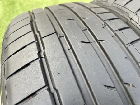 235/50 R20 Hankook Ventus S1 Evo 3 nyári gumi 6mm 2