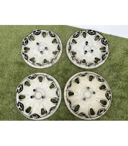 Ford gyári 16" dísztárcsa 6