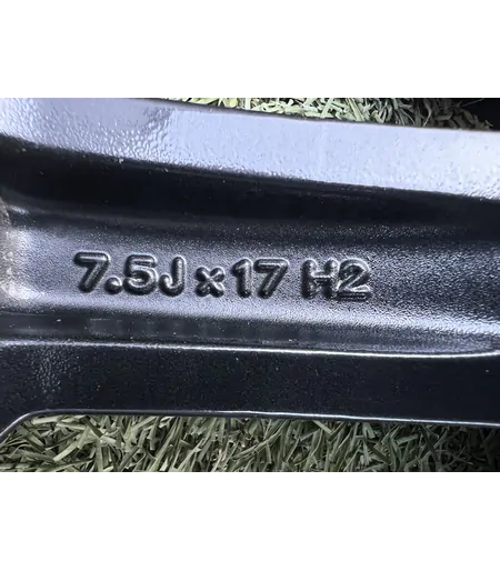 5x114.3 17" Cms (Suzuki Vitara) alufelni 7,5Jx17h2 ET35 - Mobil Gumis 7