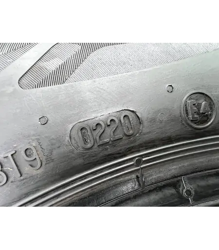 195/65 R15 Continental EcoContact 6 nyári gumi 5-5,5mm 6