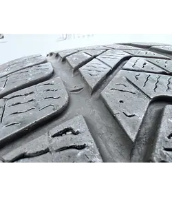 255/45 R19 Pirelli Sottozero 3 téli gumi 4,5-5mm 4
