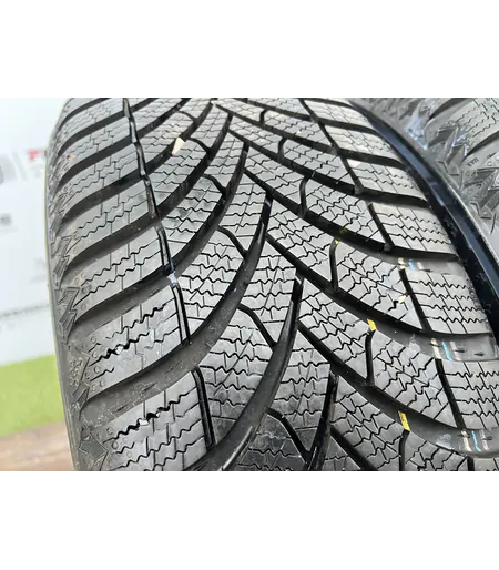 195/55 R16 Semperit Speed Grip 5 téli gumi 8,5mm 2
