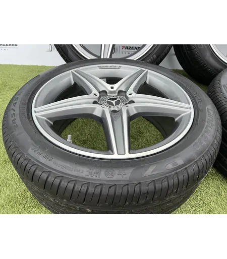5x112 18" Mercedes AMG E-Class gyári kétszéles alufelni 275/40 R18 245/45 R18 nyári gumikkal 2