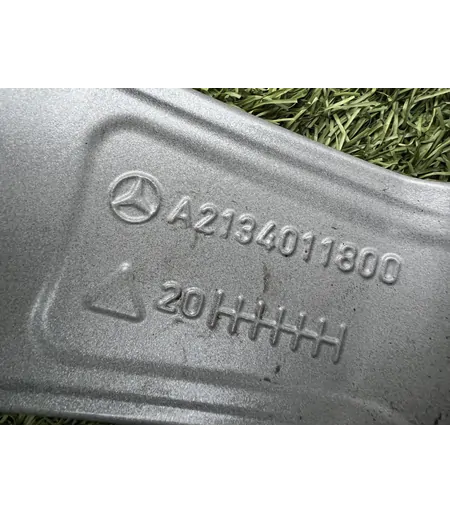 5x112 18" Mercedes AMG E-Class gyári kétszéles alufelni 275/40 R18 245/45 R18 nyári gumikkal 15