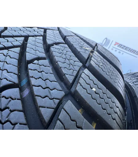 205/60 R16 Semperit Speed Grip 5 téli gumi 7,5-8mm - Mobil Gumis 4
