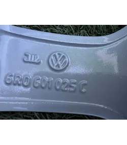 5x100 15" Volkswagen gyári alufelni 6Jx15h2 ET40 - Mobil Gumis 8
