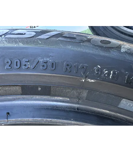 205/50 R17 Pirelli Sottozero 3 téli gumi 6mm - Mobil Gumis 6