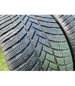 285/40 R21 Bridgestone Blizzak LM005 téli gumi 6mm - Mobil Gumis 2