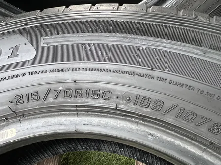 215/70 R15C Falken Linam Van01 nyári gumi 5,5-6mm 5