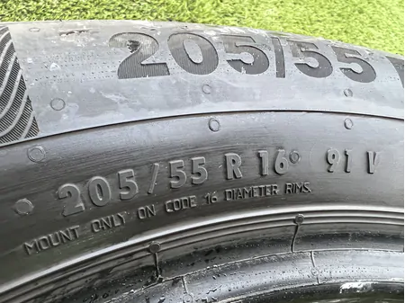 205/55 R16 Continental ContiPremiumContact 5 nyári gumi 6mm 5