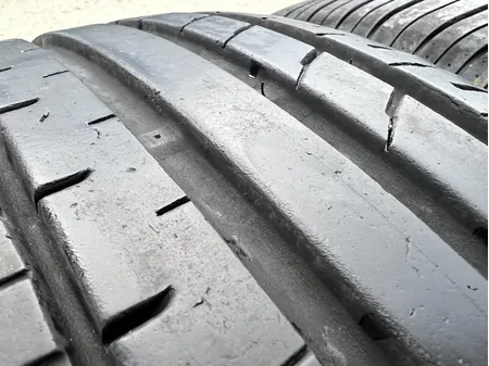 235/65 R17 Nexen NFera nyári gumi 6-6,5mm 4