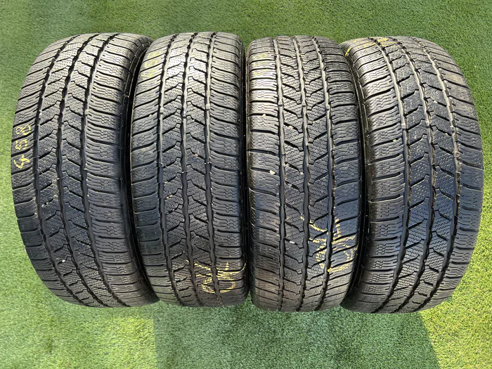 205/60 R16C Continental VanContact Winter téli gumi 8mm alapértelmezett kép