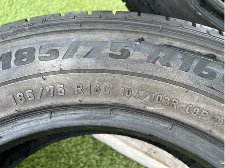 185/75 R16C Pirelli Carrier nyári gumi 6-7mm 5