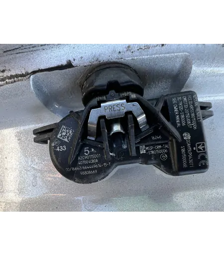 5x114.3 17" RCD alufelni + TPMS 7Jx17h2 ET37 - Mobil Gumis 7