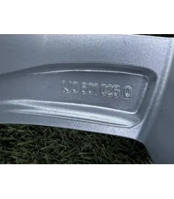 5x100 15" Volkswagen gyári alufelni 6Jx15h2 ET38 - Mobil Gumis 7